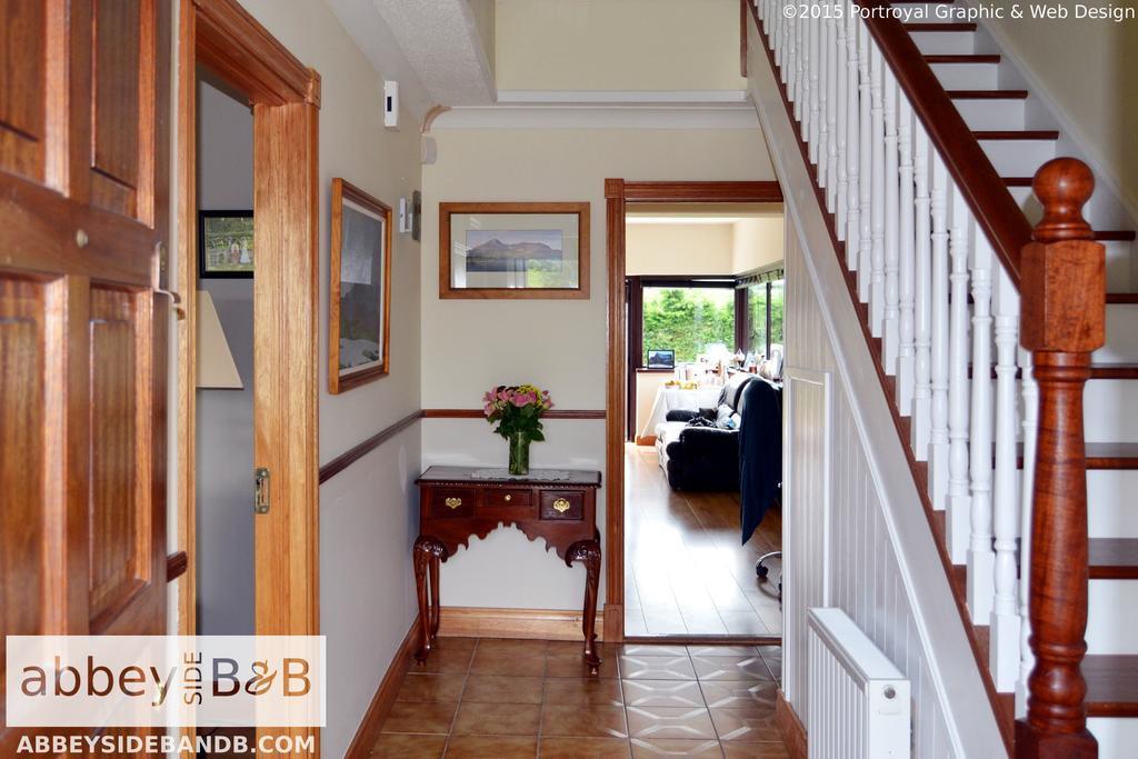 Abbeyside B&B Ballintober  Екстериор снимка