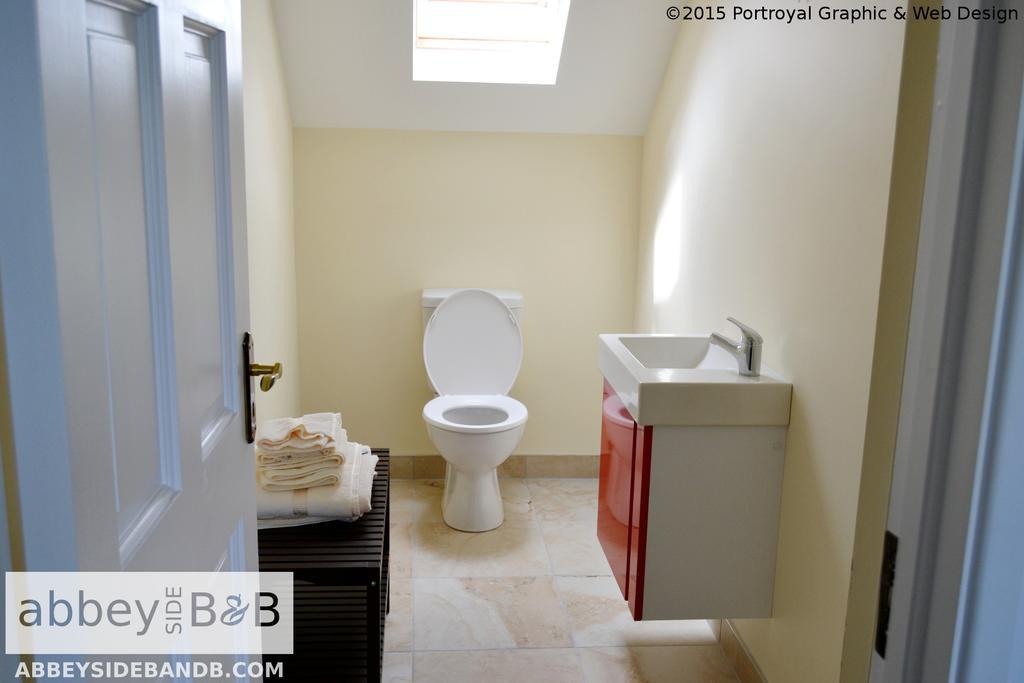 Abbeyside B&B Ballintober  Екстериор снимка