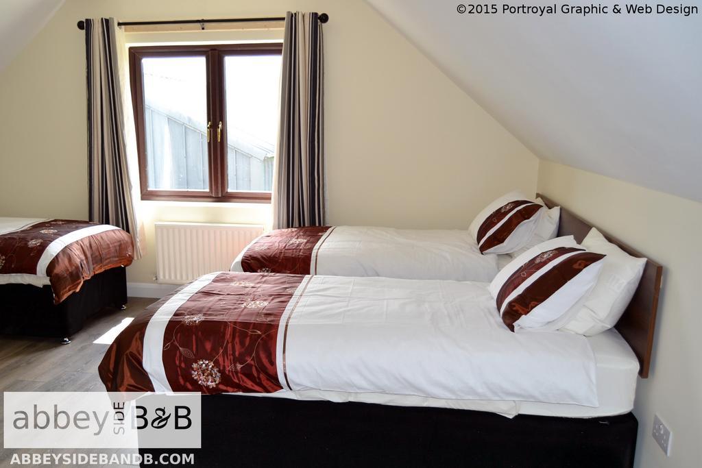 Abbeyside B&B Ballintober  Екстериор снимка